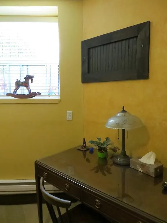 Annex Quest House Guest House Toronto Canada